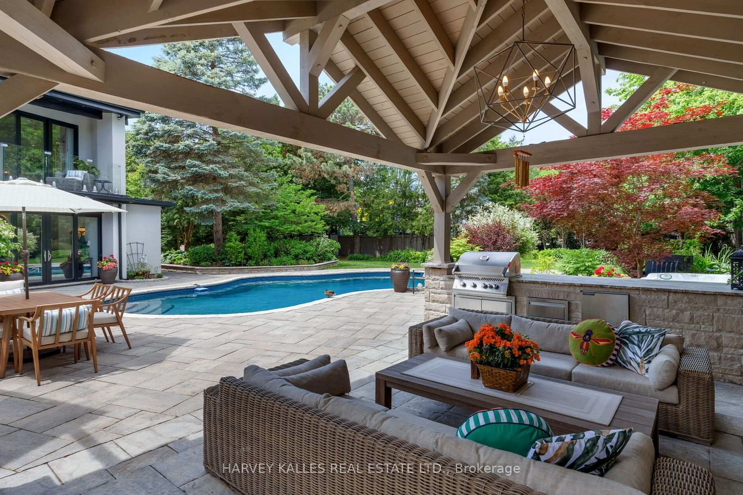 66 Thorncrest Road • Toronto, ON photo 21