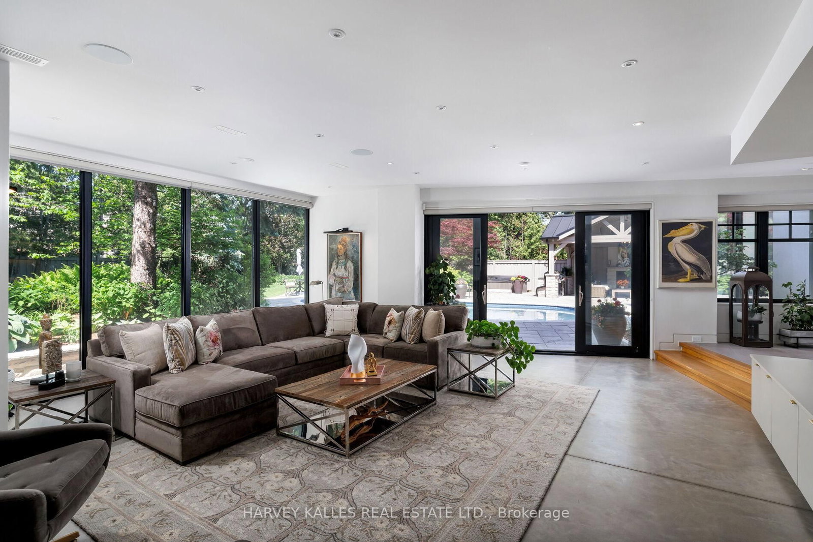 66 Thorncrest Road • Toronto, ON photo 23