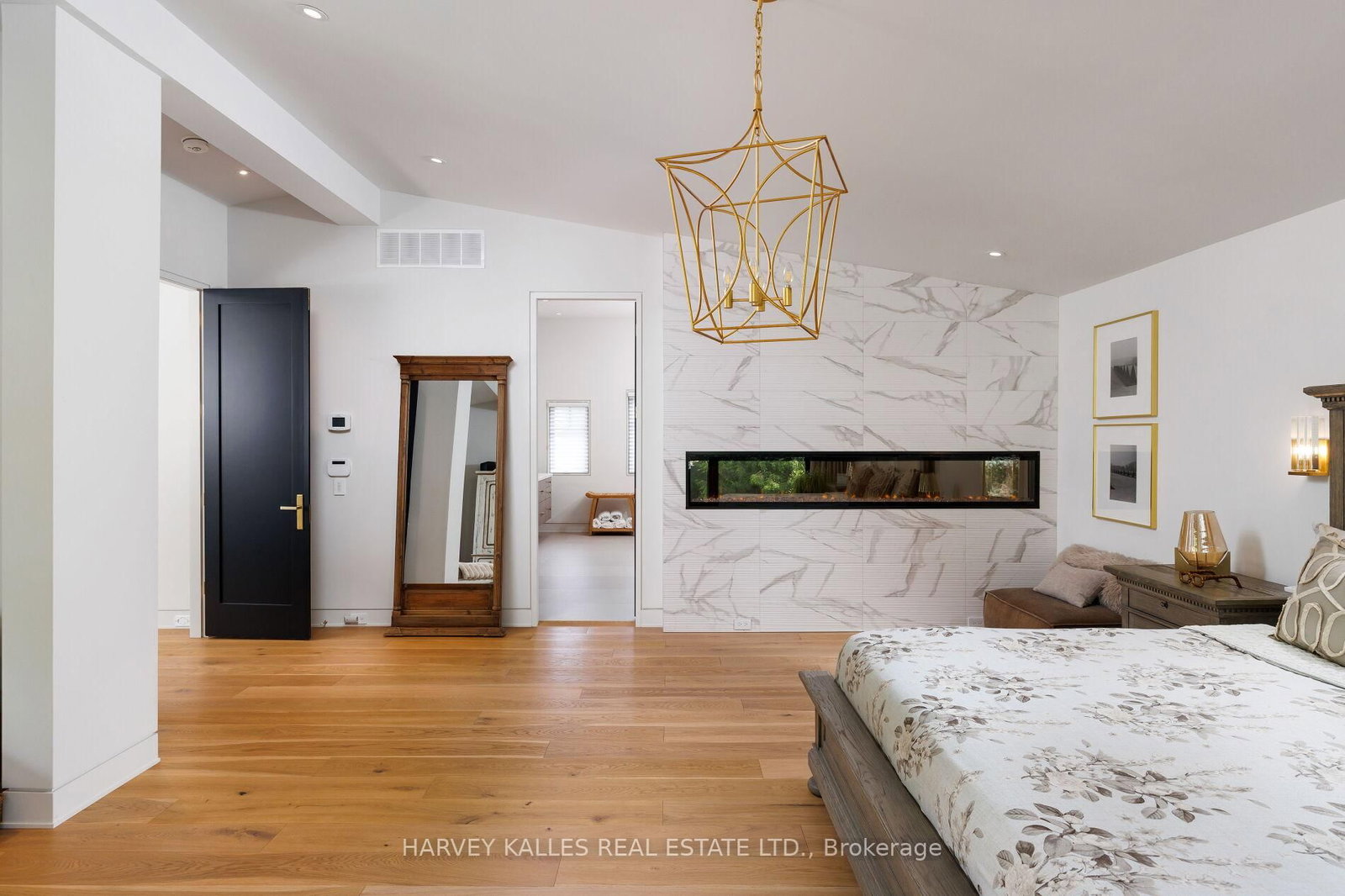 66 Thorncrest Road • Toronto, ON photo 32
