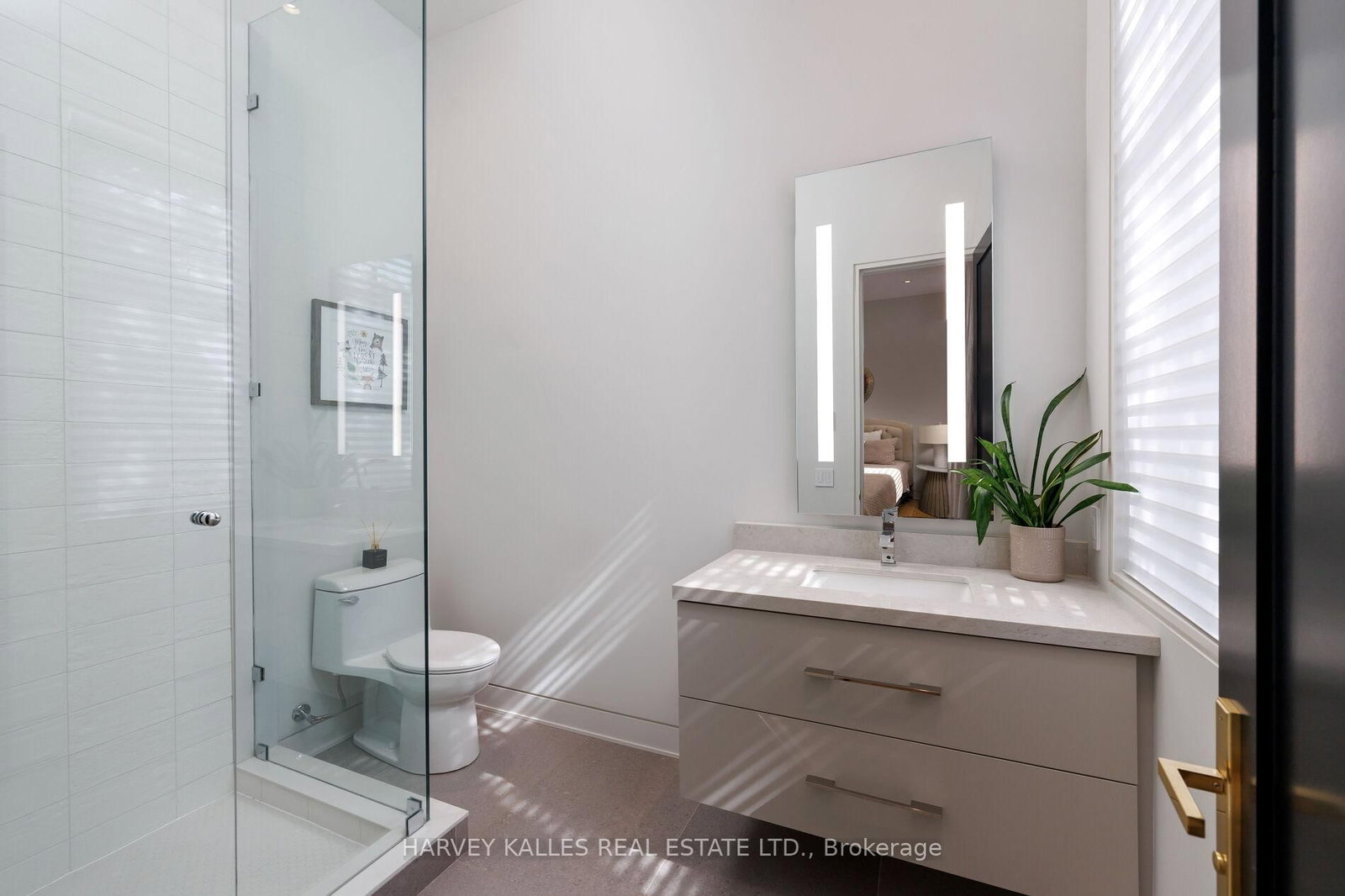 66 Thorncrest Road • Toronto, ON photo 41