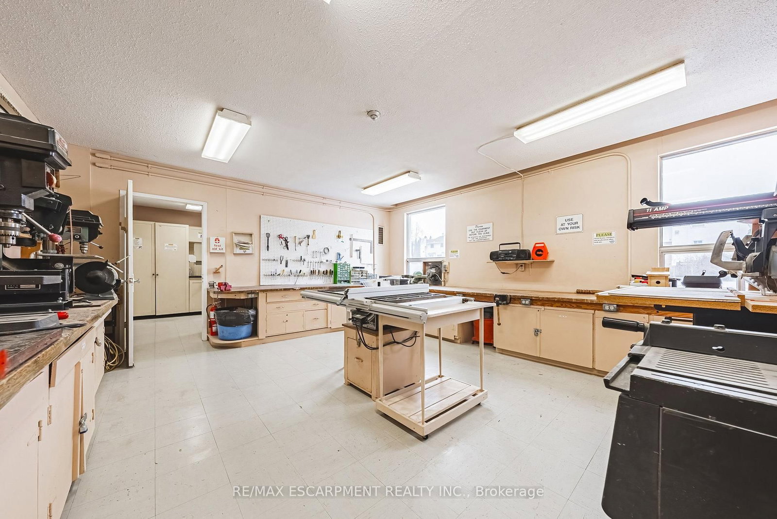 2055 UPPER MIDDLE Road • #1507 • Burlington, ON photo 32