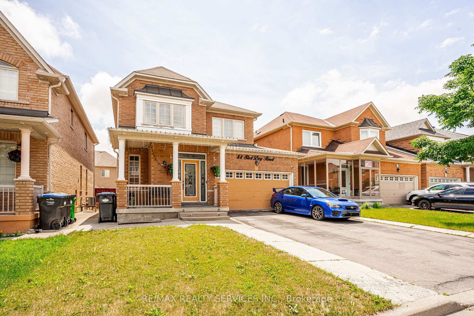 88 Sled Dog Road • Brampton, ON photo 2