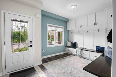 46 Hutchison Court • Orangeville, ON photo 3