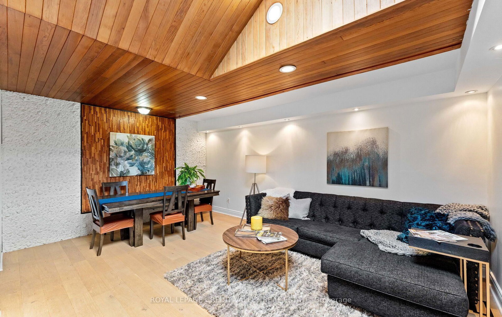 34 Abbey Road W • Brampton, ON photo 10