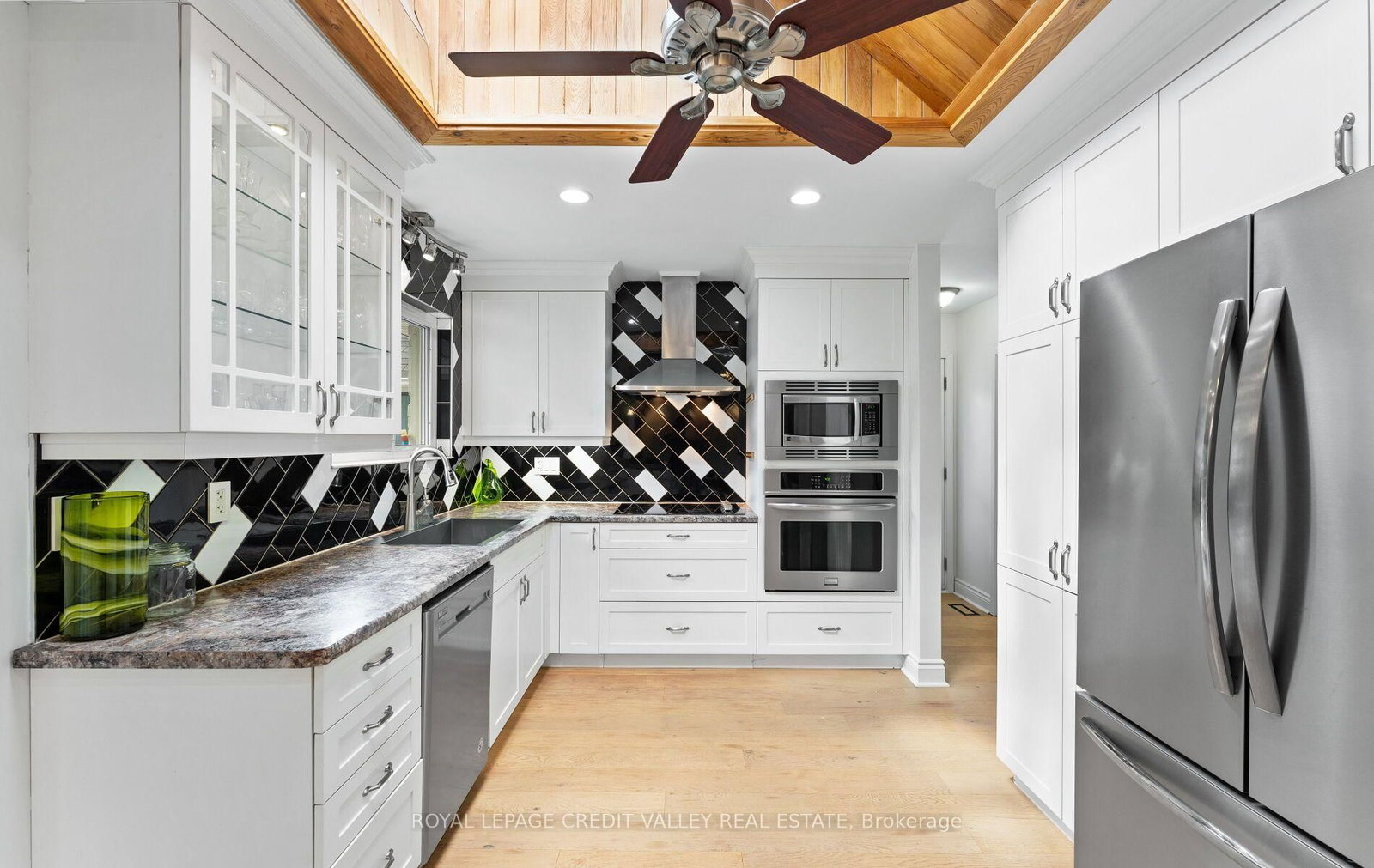 34 Abbey Road W • Brampton, ON photo 14