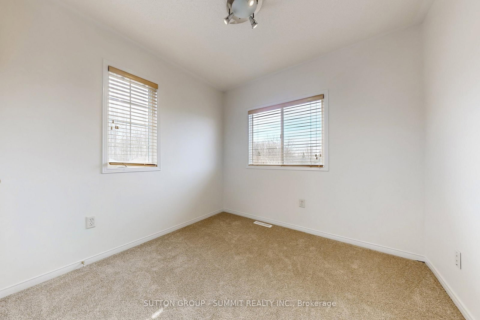 1591 WOODHENGE Way • Mississauga, ON photo 32