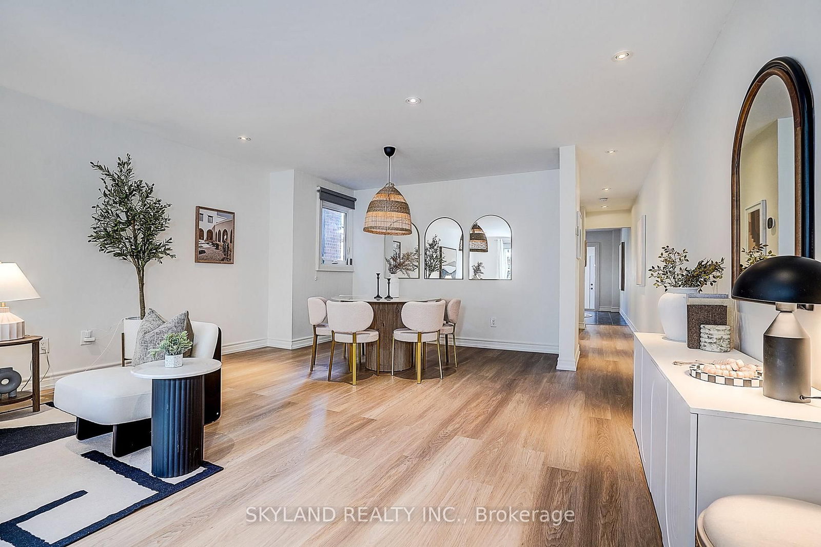 759 Shaw Street • Toronto, ON photo 12