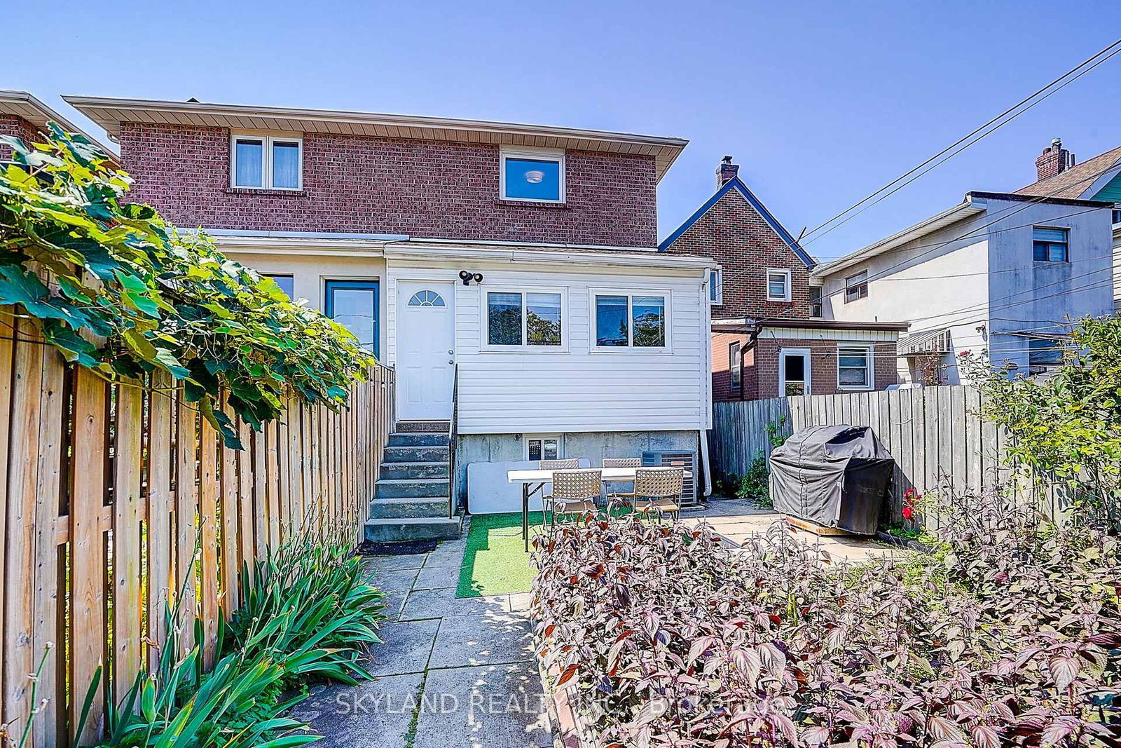 759 Shaw Street • Toronto, ON photo 41
