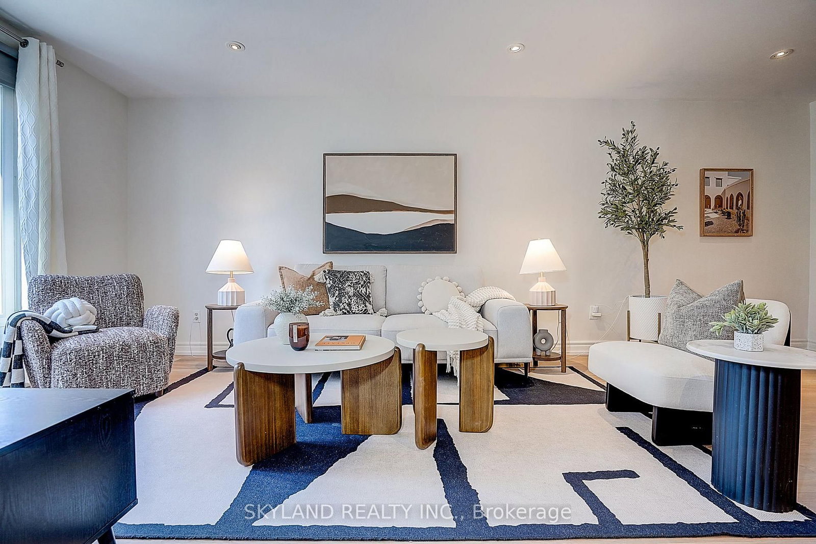 759 Shaw Street • Toronto, ON photo 6