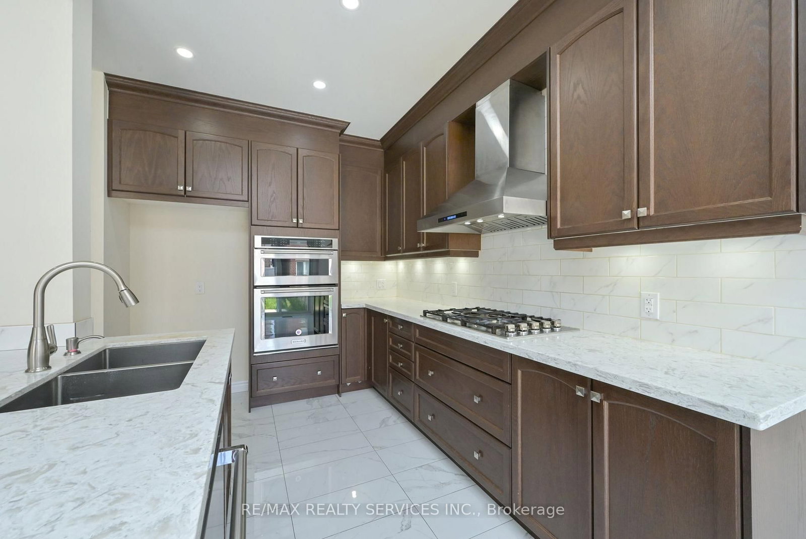 64 Maple Cider Street • Caledon, ON photo 17