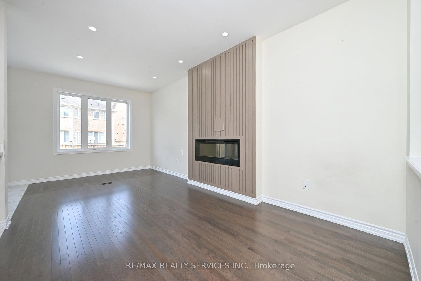 64 Maple Cider Street • Caledon, ON photo 9