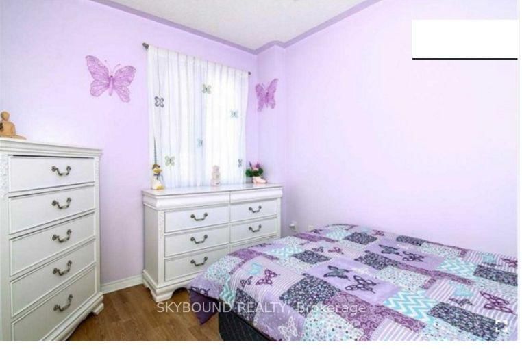 24 Larkspur Rd photo 5