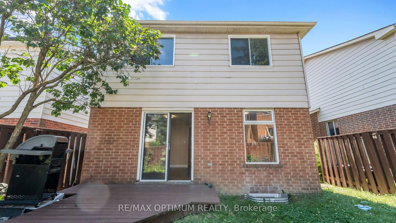 4 Lawnview Court • Brampton, ON photo 44