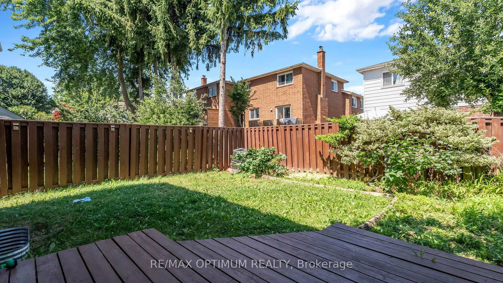 4 Lawnview Court • Brampton, ON photo 46