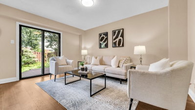 4 Lawnview Court • Brampton, ON photo 6