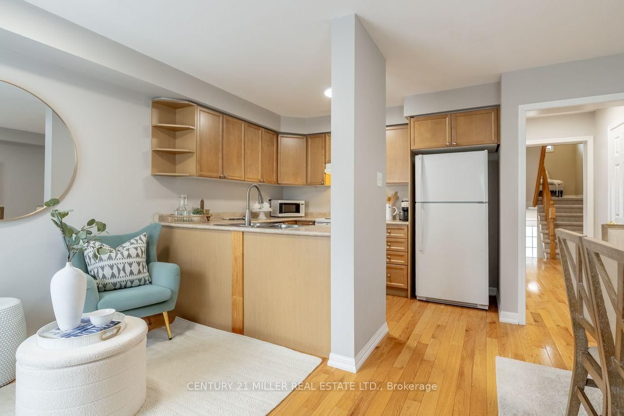 69 Seed House Lane • Halton Hills, ON photo 8