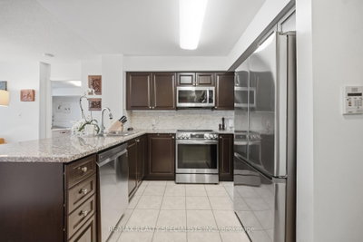335 Rathburn Road W • #707 • Mississauga, ON photo 2