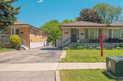 7488 Discus Crescent • Mississauga, ON photo 5