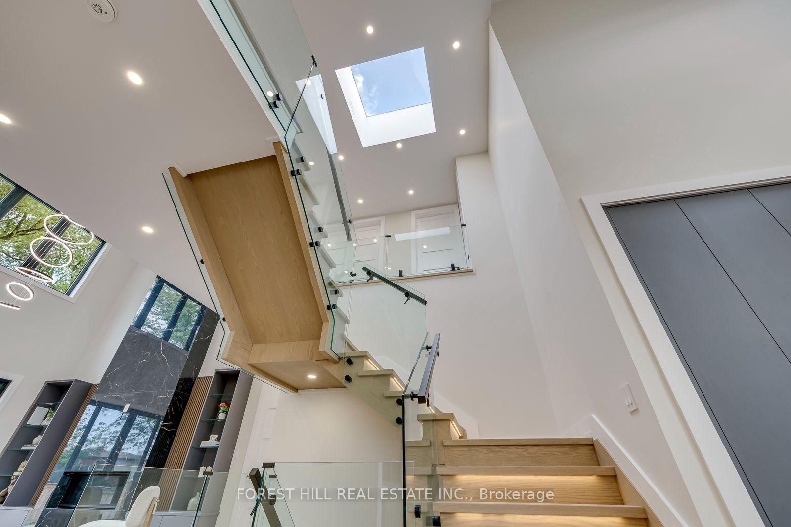 369 Wade Street • Oakville, ON photo 23
