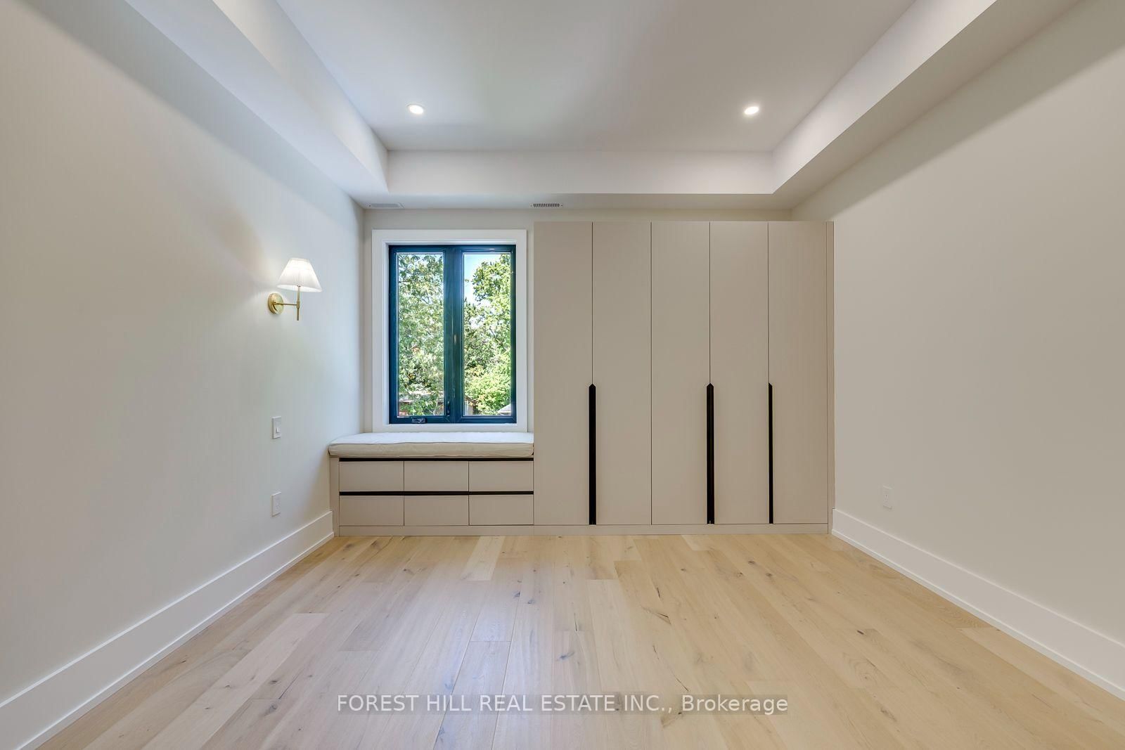 369 Wade Street • Oakville, ON photo 31