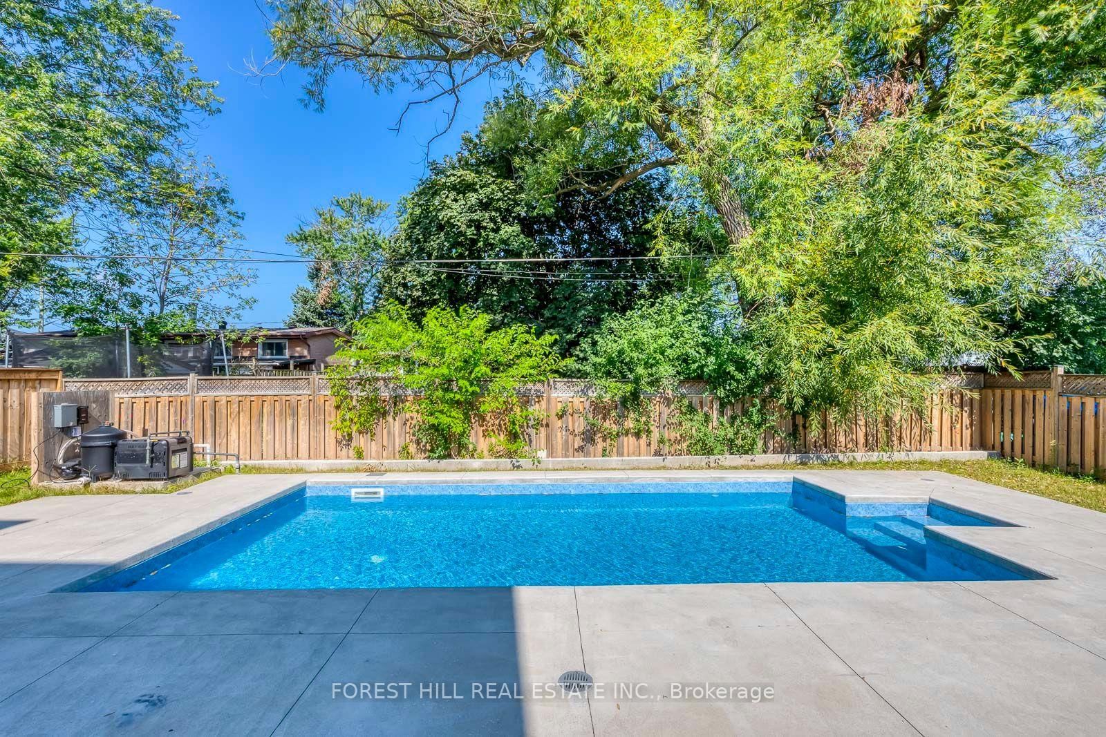 369 Wade Street • Oakville, ON photo 5