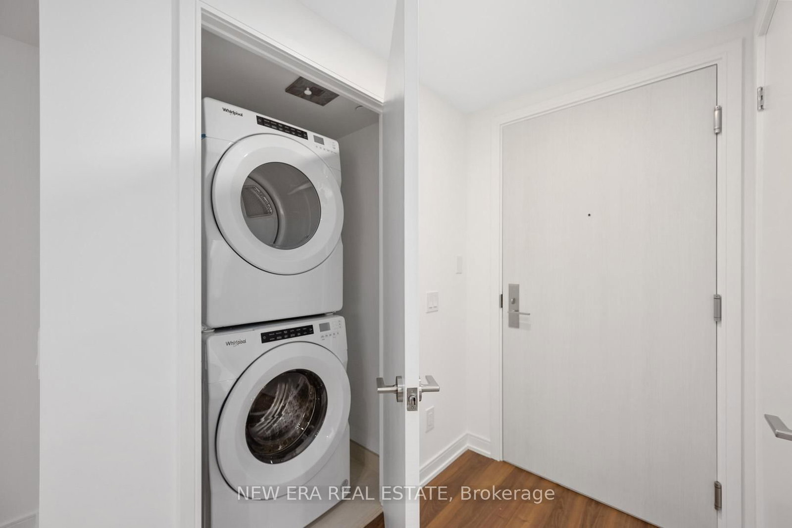 30 Samuel Wood Way • #1907 • Toronto, ON photo 16