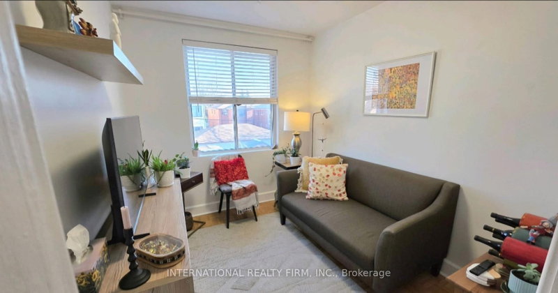 2 - 75 Auburn Avenue