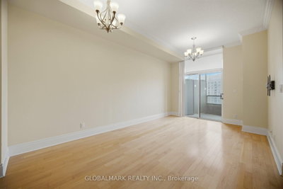 3880 Duke Of York Mississauga,ON L5B 4M7 — Photo 10