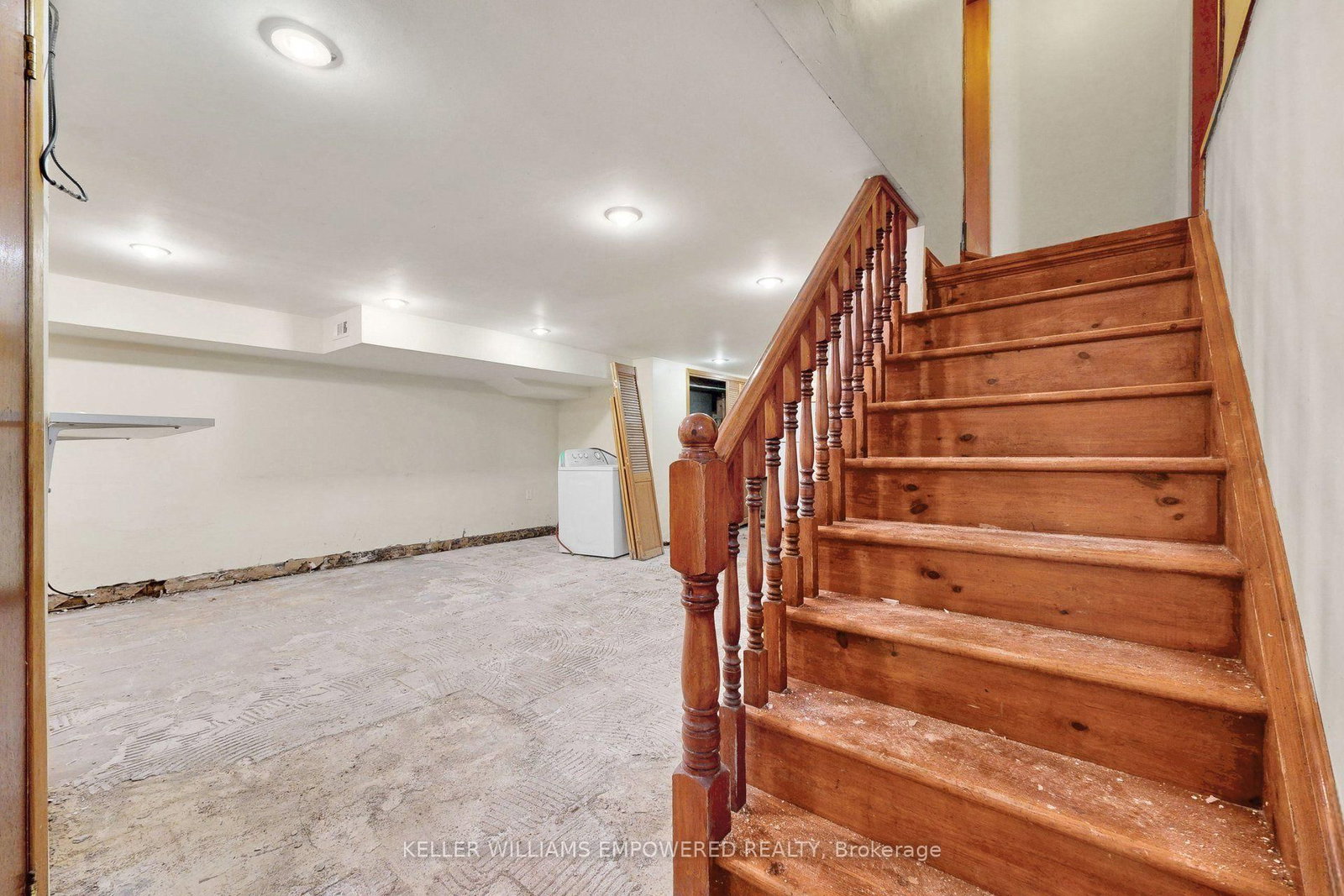 3 Hilldale Road • Toronto, ON photo 28