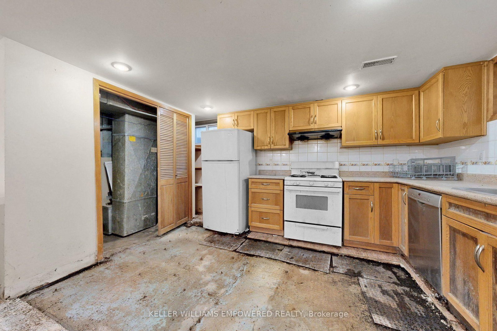 3 Hilldale Road • Toronto, ON photo 30