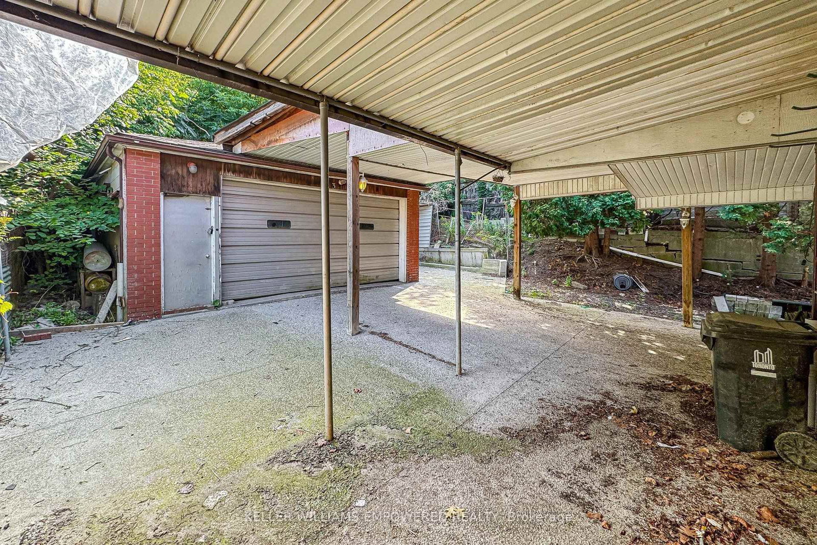 3 Hilldale Road • Toronto, ON photo 42