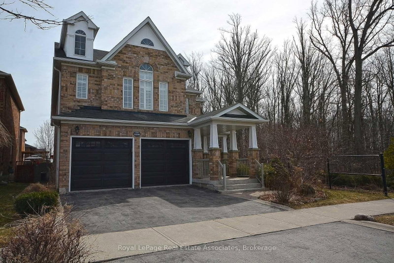 home for sale on 1056 Woodward Avenue