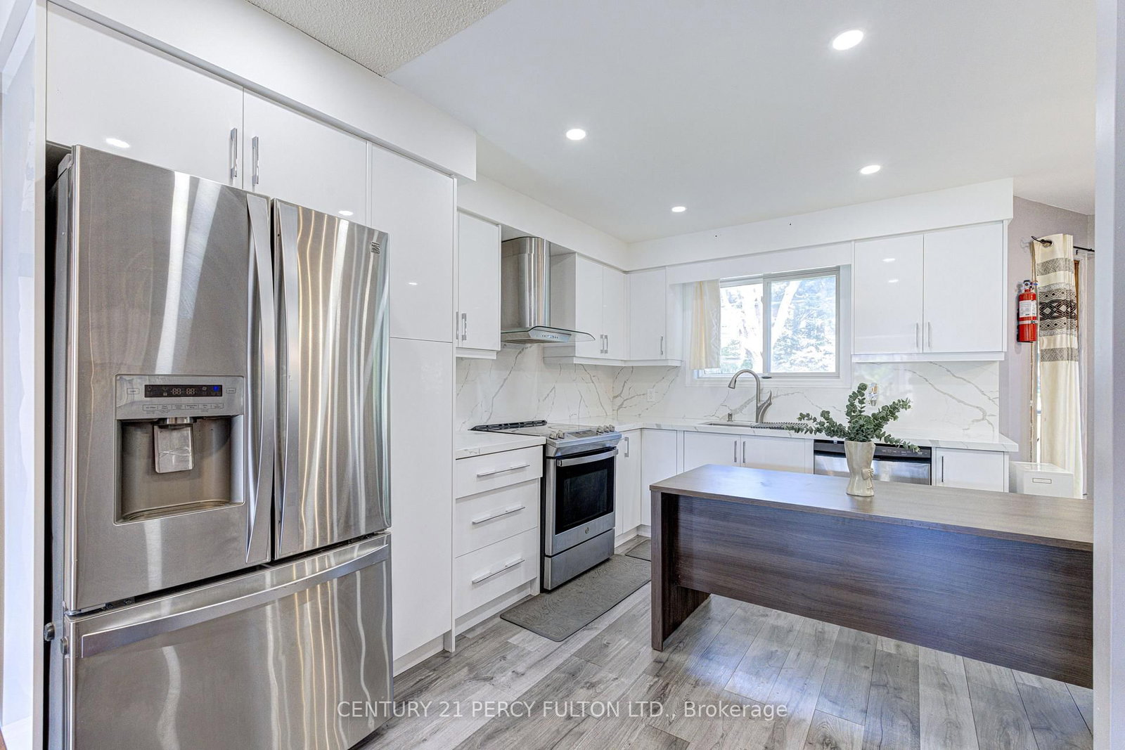 1042 Wetherby Lane • Mississauga, ON photo 13