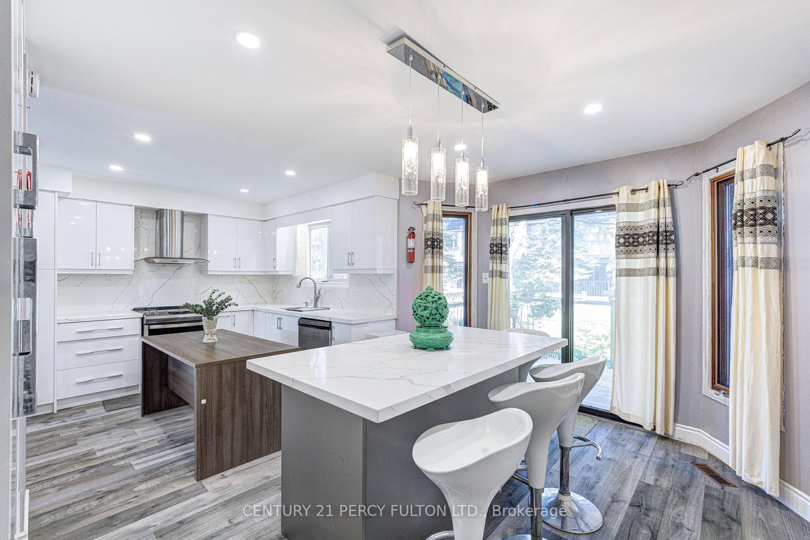 1042 Wetherby Lane • Mississauga, ON photo 20