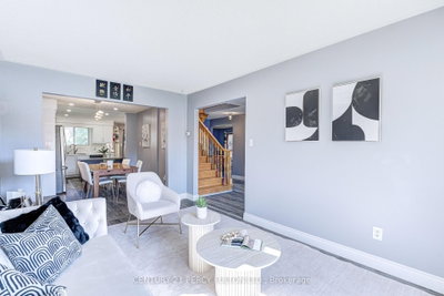 1042 Wetherby Lane • Mississauga, ON photo 6