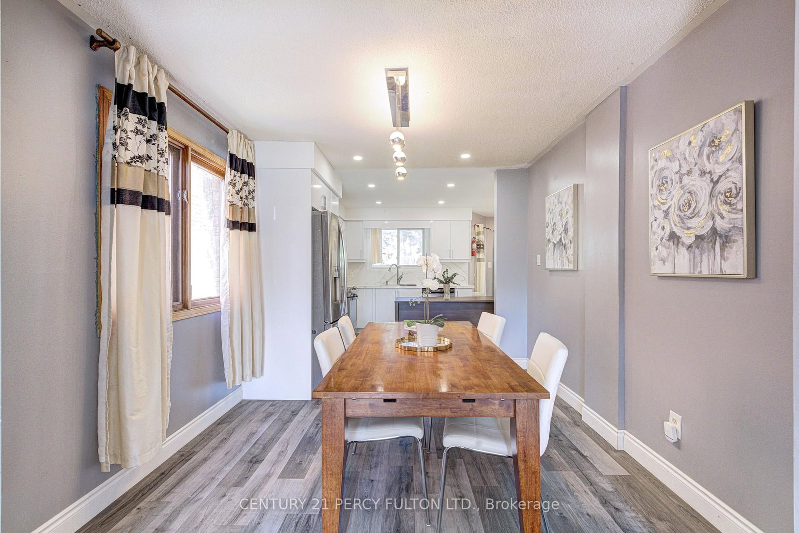 1042 Wetherby Lane • Mississauga, ON photo 8