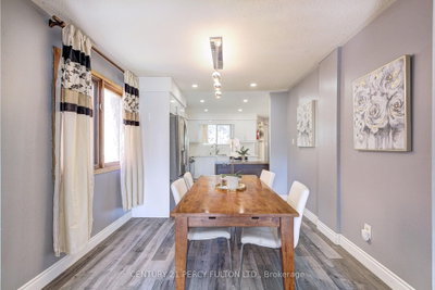 1042 Wetherby Lane • Mississauga, ON photo 8