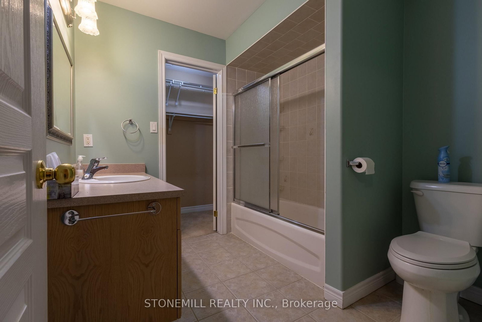 4066 Medland Drive • Burlington, ON photo 24