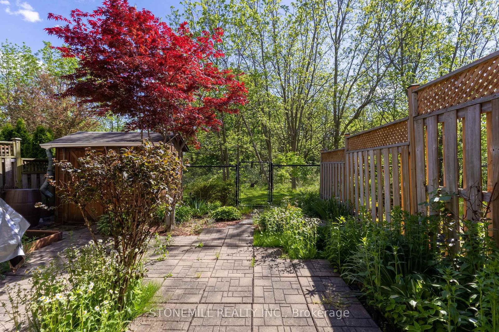 4066 Medland Drive • Burlington, ON photo 38