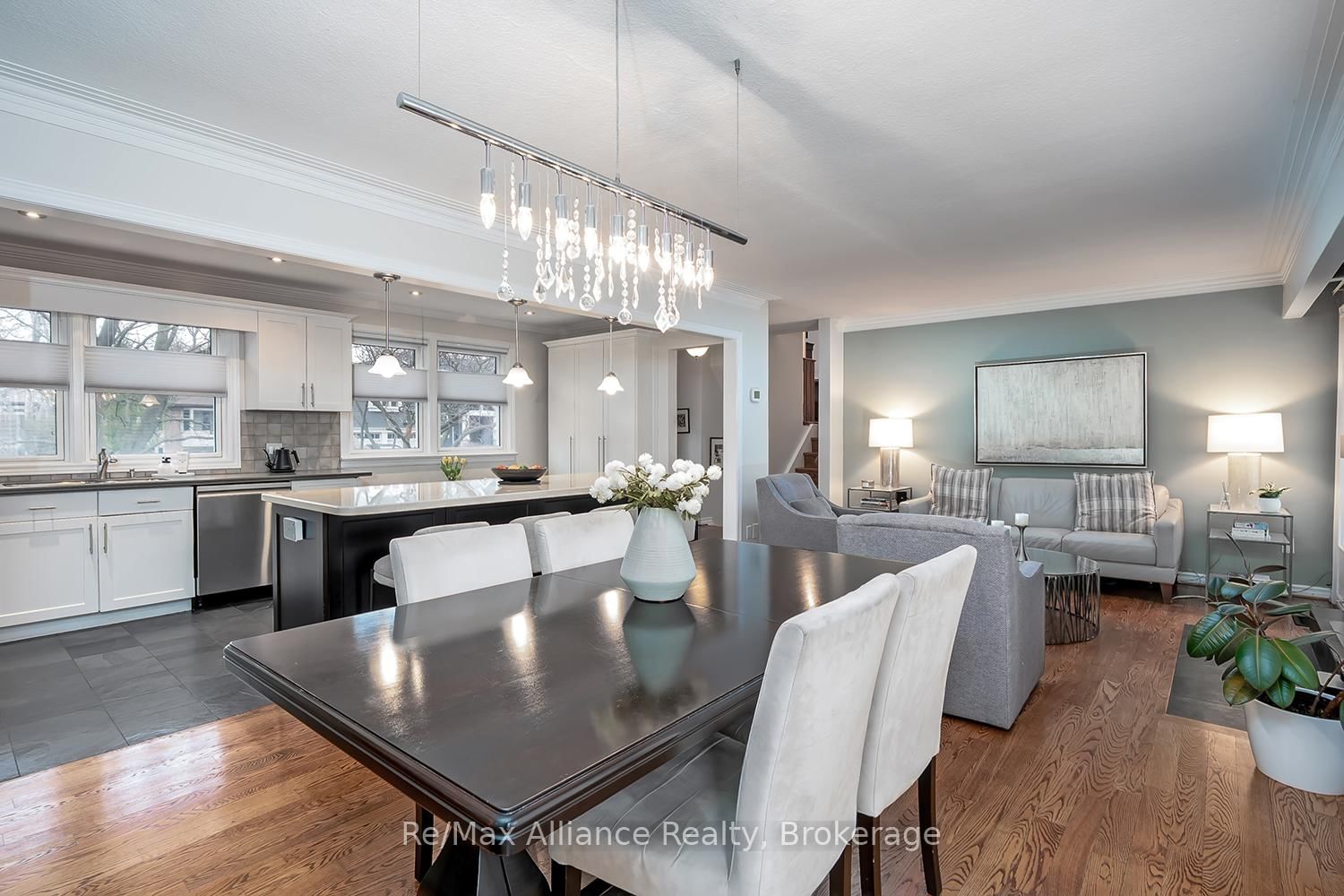 183 Westminster Drive • Oakville, ON photo 18