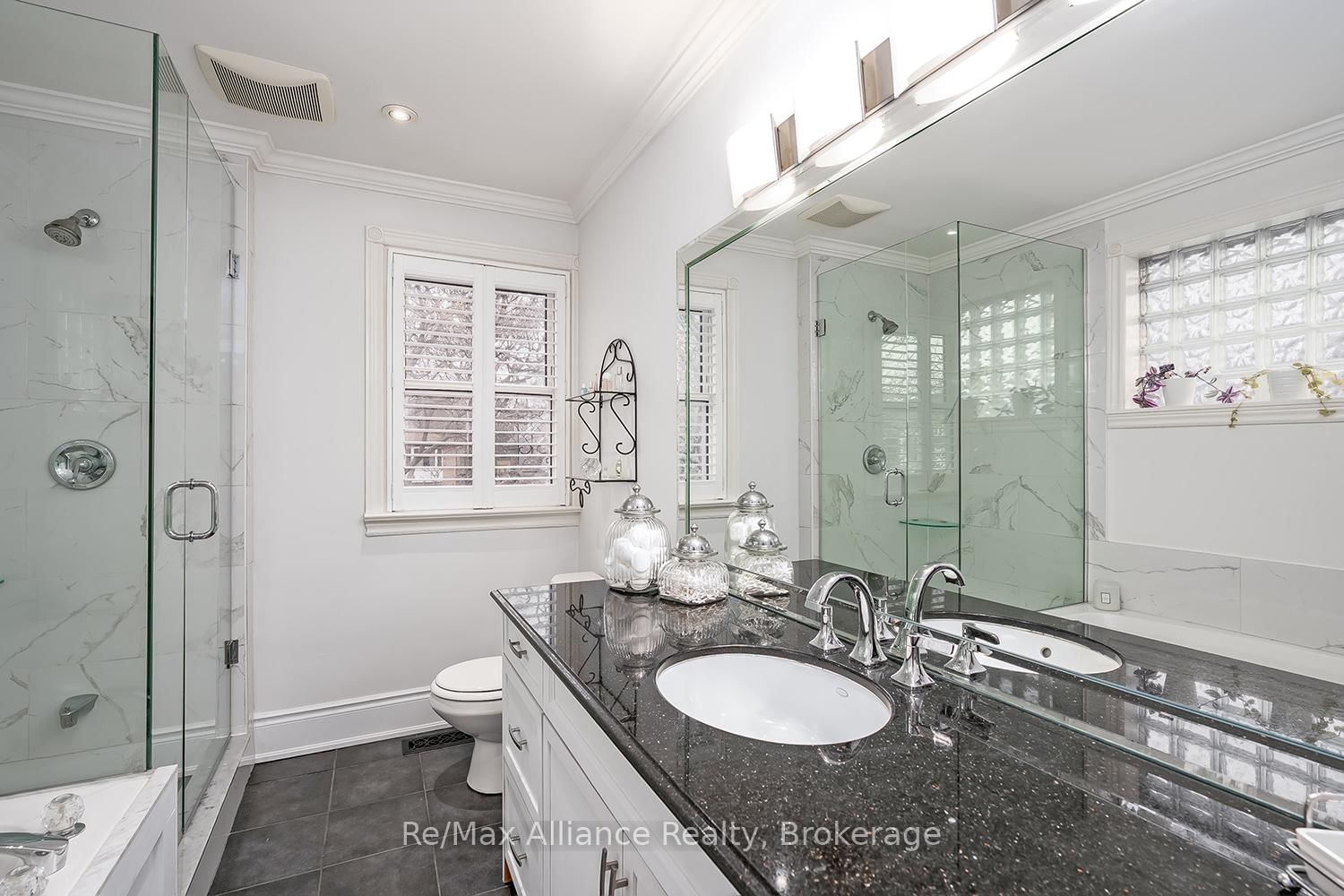 183 Westminster Drive • Oakville, ON photo 23