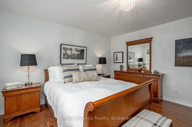 183 Westminster Oakville,ON L6L 4H8 — Photo 24