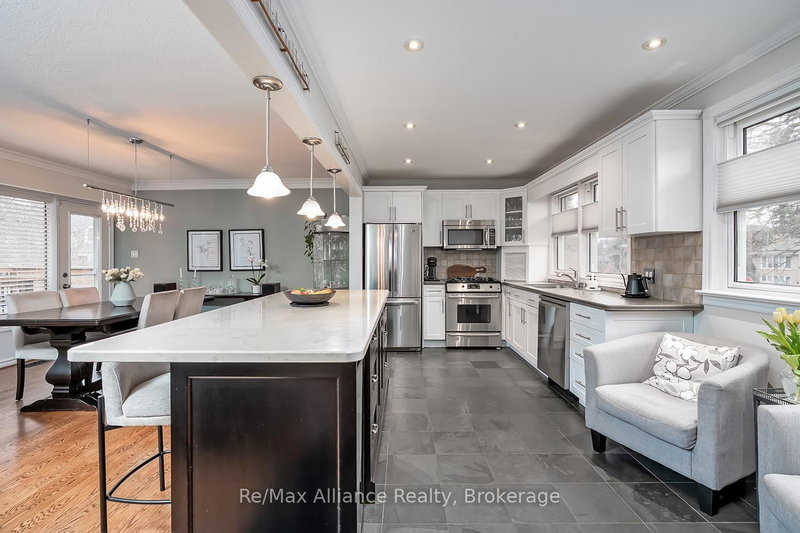 183 Westminster Oakville,ON L6L 4H8 — Photo 9