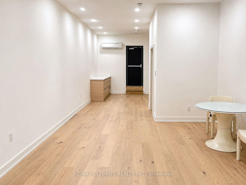 1300 Bloor St W photo 5