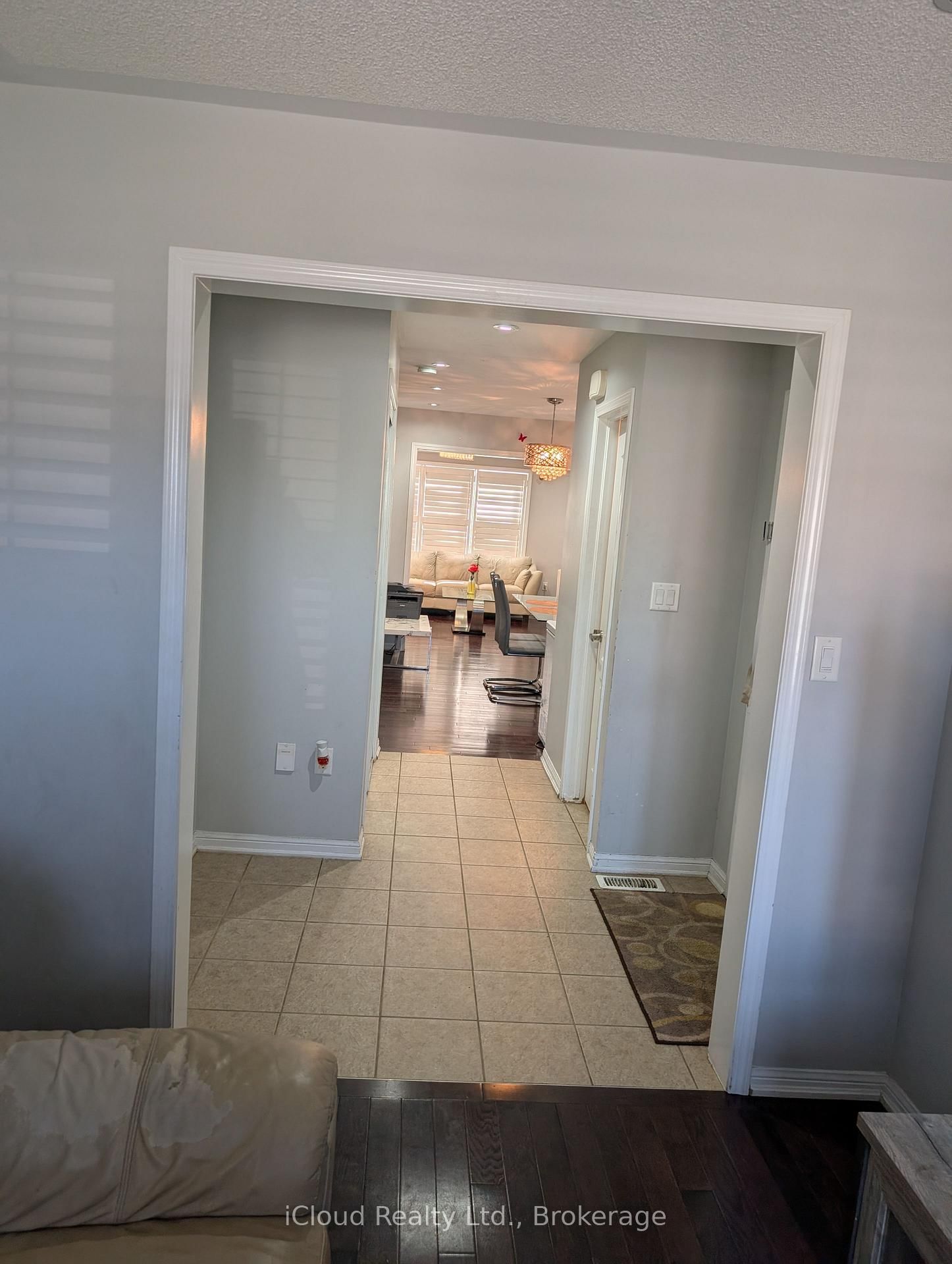 13 Agricola Road • Brampton, ON photo 7
