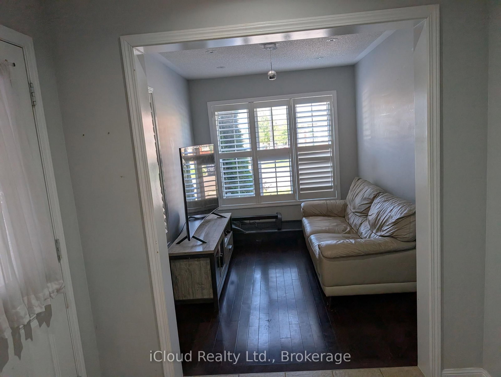 13 Agricola Road • Brampton, ON photo 8