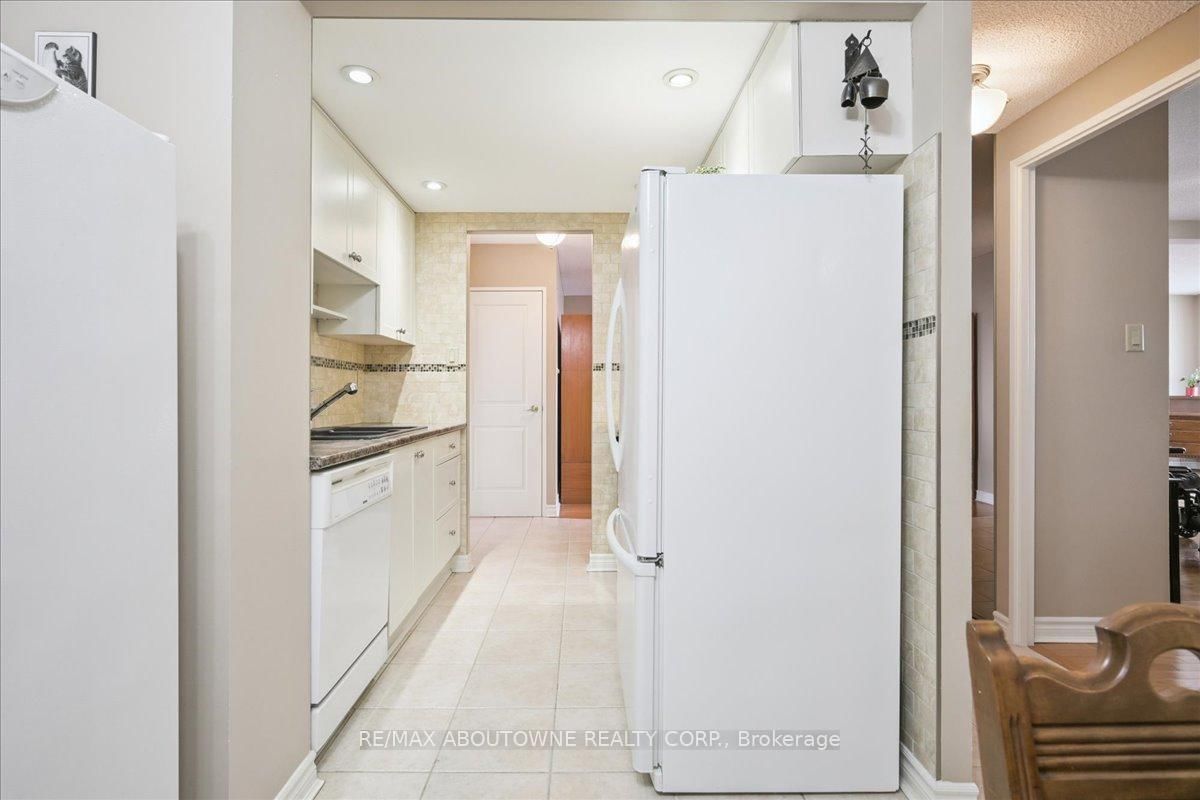 299 Mill Road • #1801 • Toronto, ON photo 18