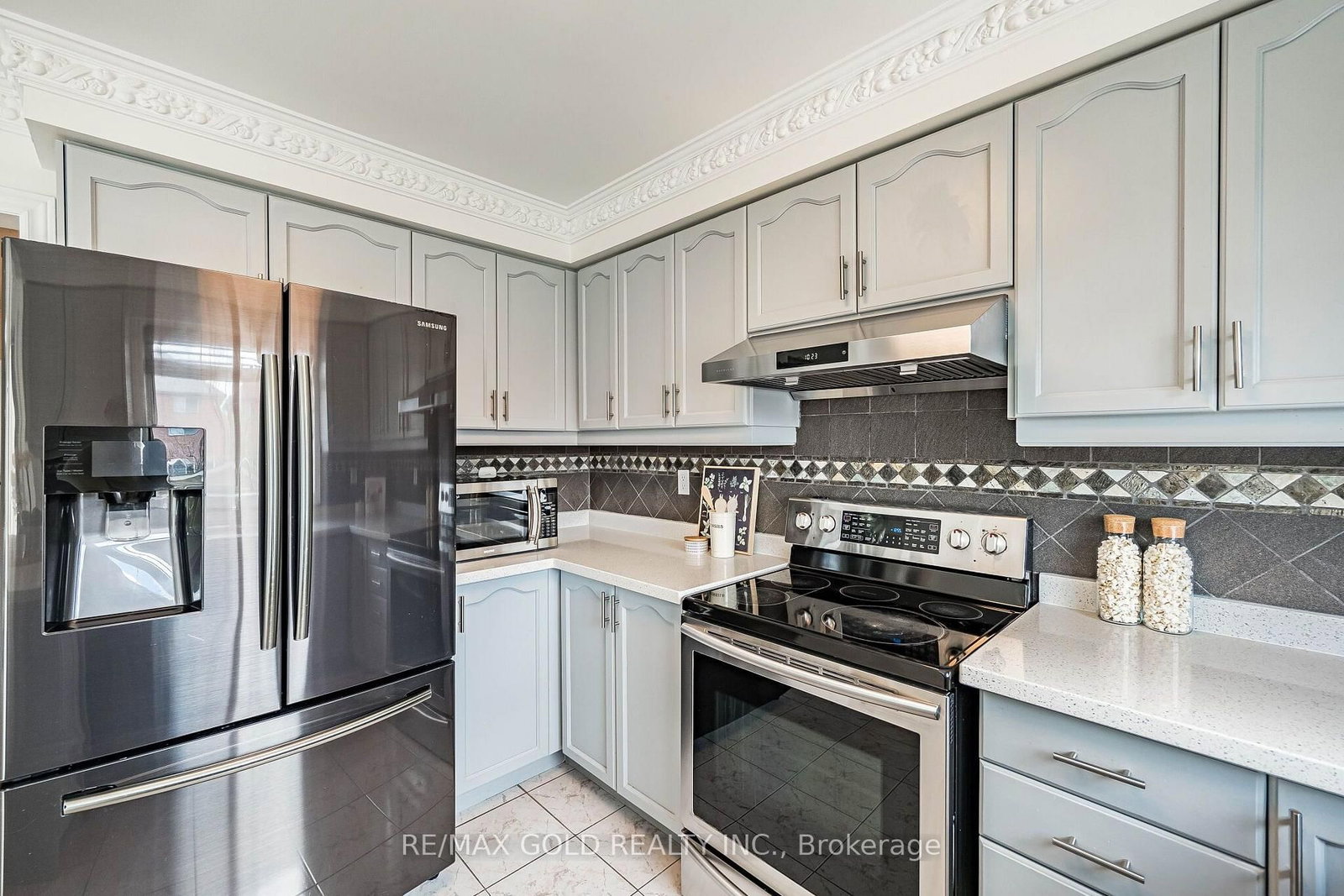 58 Springtown Trail • Brampton, ON photo 18