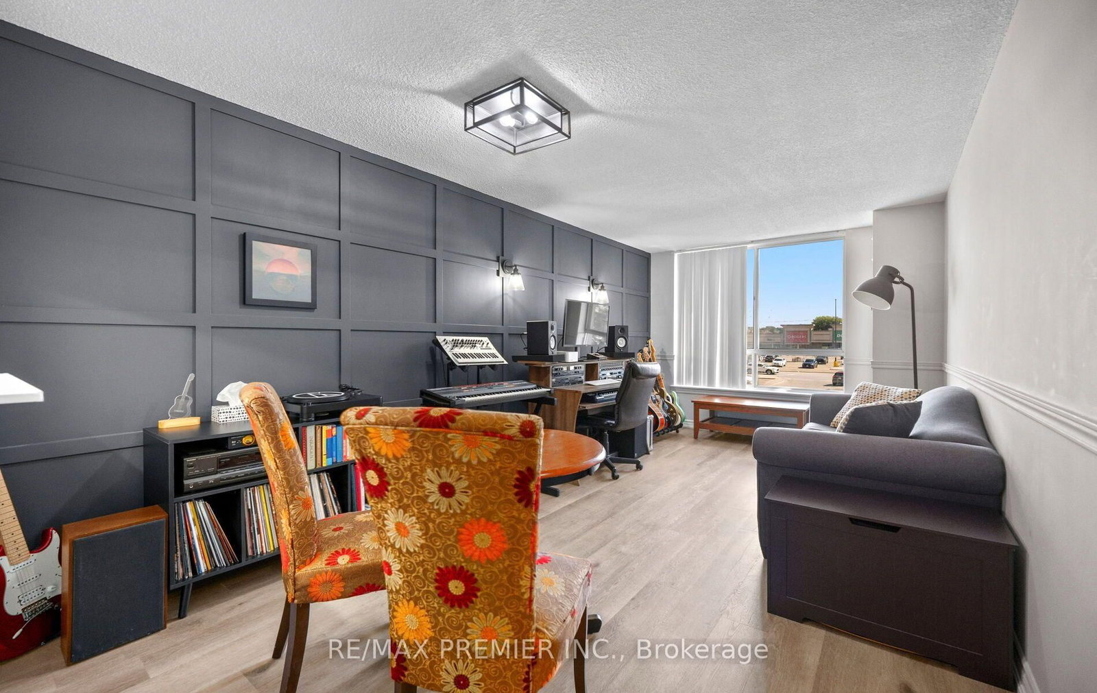 2470 Eglinton Avenue W • #209 • Toronto, ON photo 10