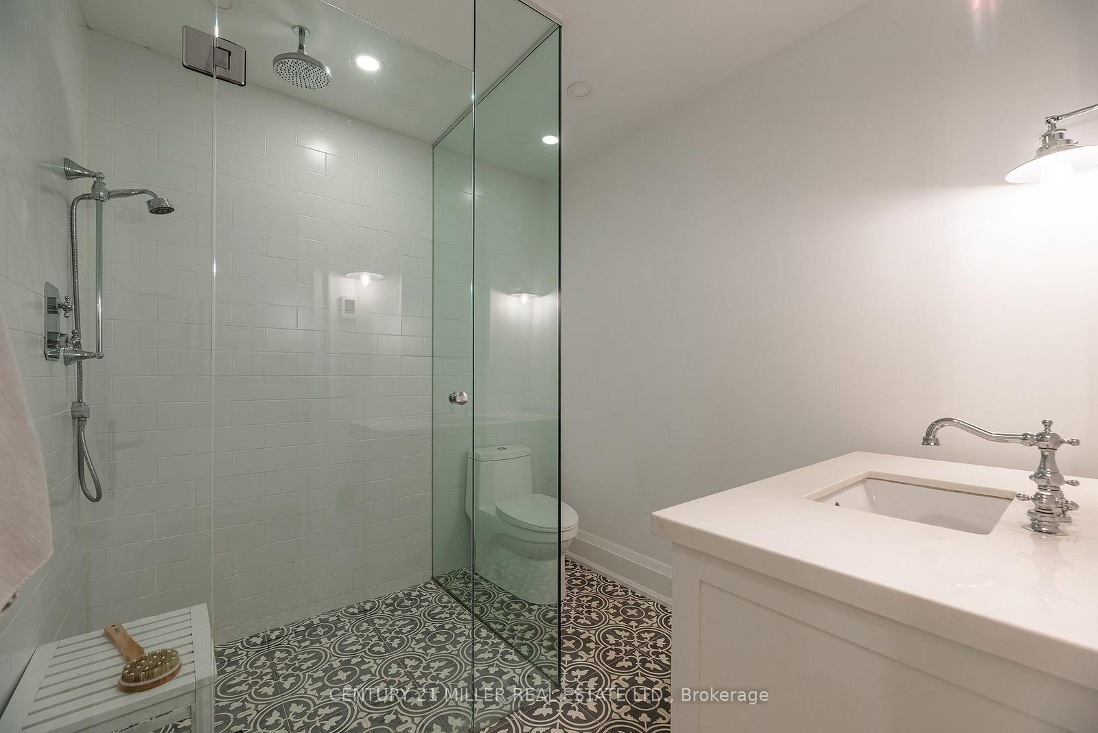 123 Herald Avenue • Oakville, ON photo 33